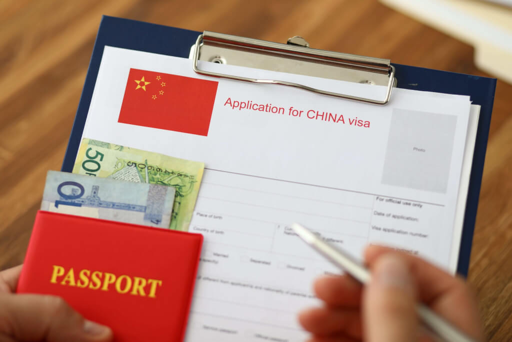 Does china allow dual citizenship?
