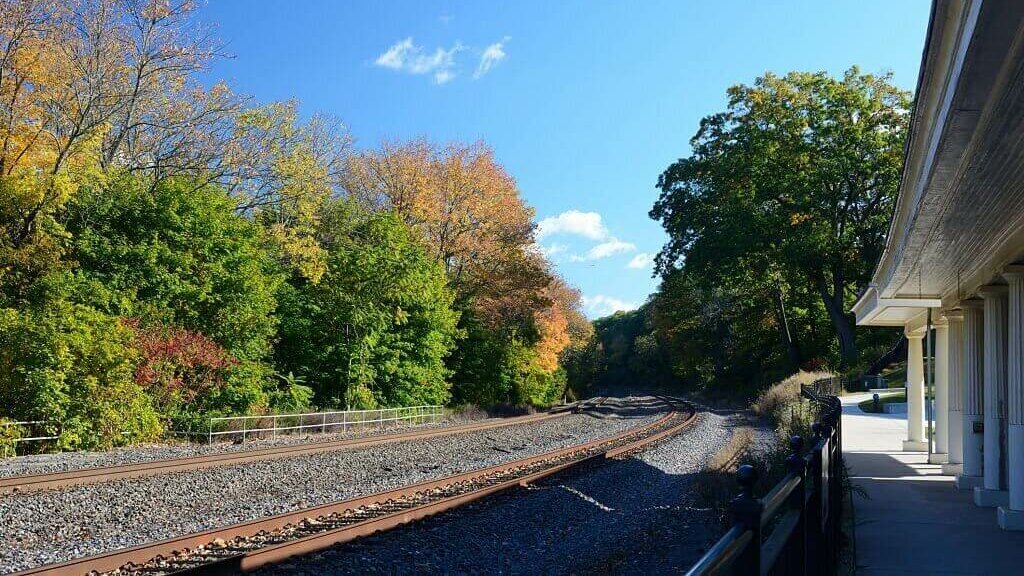 East Barnet Inwood Train Station - Abandoned mountain in Vermont