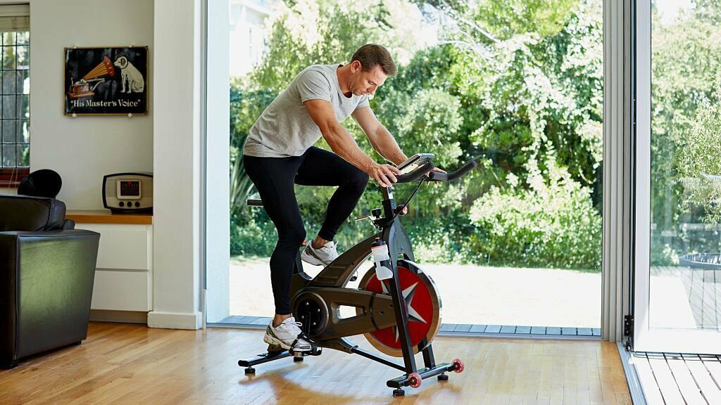 How-To-Move-A-Peloton-Bike-featured-image