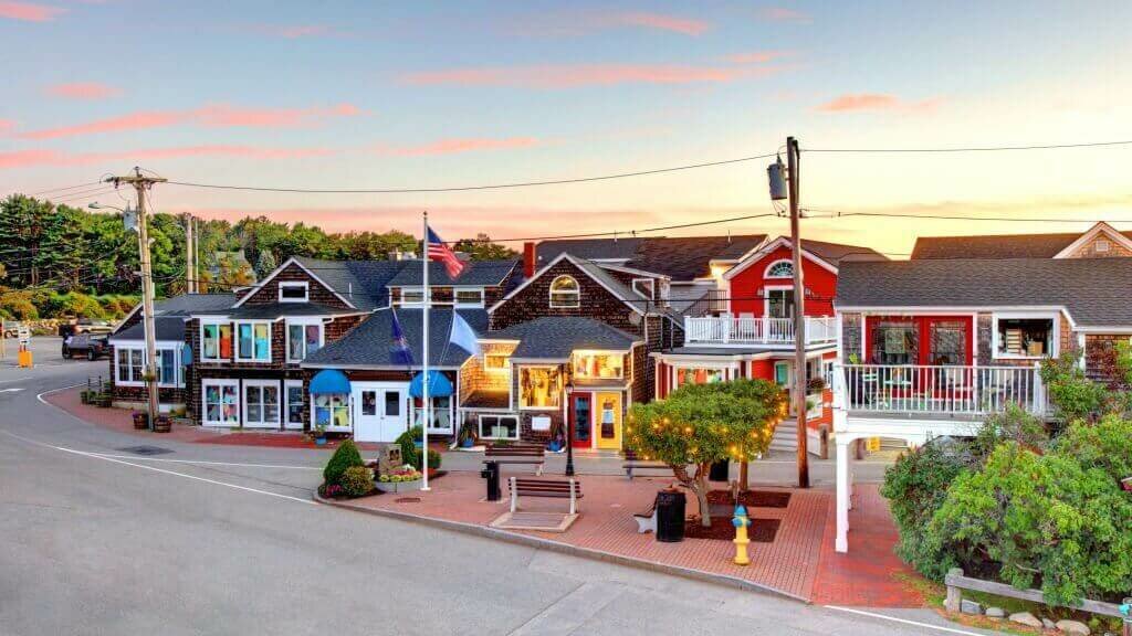 10-Benefits-to-Live-in-Maine