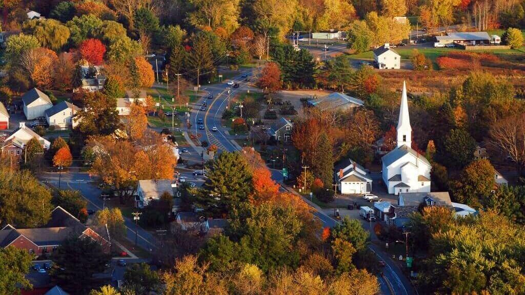 The-Most-Charming-Small-Town-in-Maine