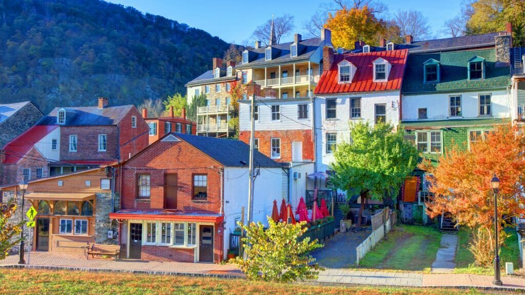 Fall-In-Love-With-Harpers-Ferry