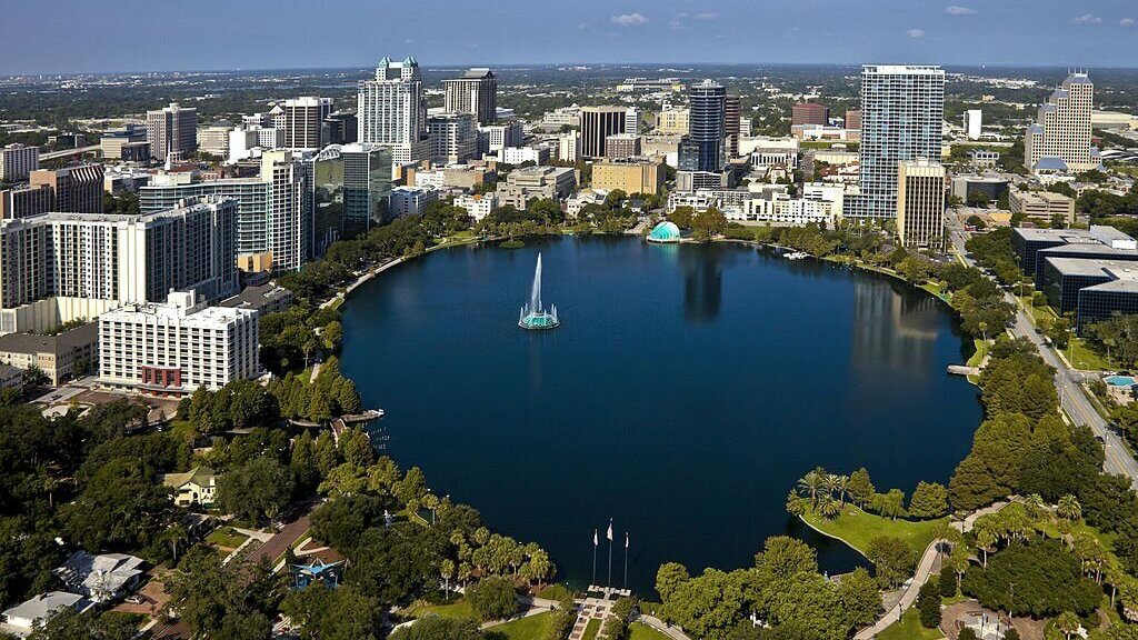 Pros-and-Cons-of-Orlando